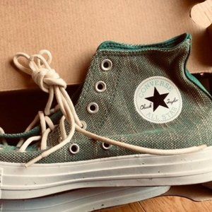 Surface Fusion Chuck Taylor All Star Hi-Top Shoe size 11 women's/ 9 mens